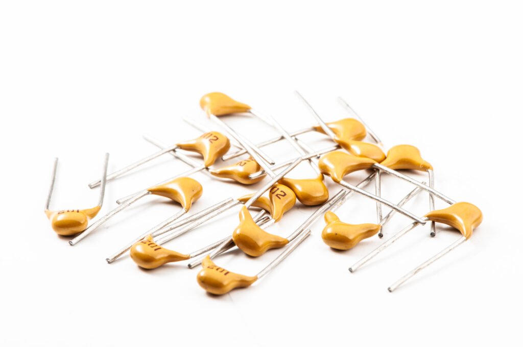 Radio components, noise suppression ceramic capacitor