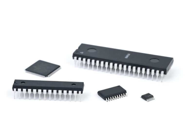 Understanding Automotive Microcontrollers (MCUs) in 2023 - Informic ...