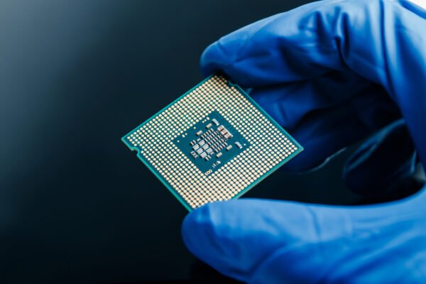 Top 10 Microchips Companies in the US for 2023 - Informic - Your ...